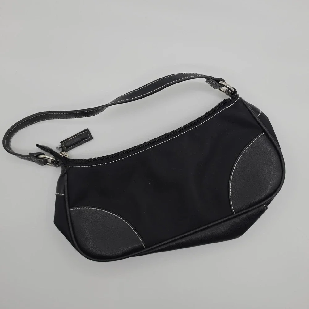 Victoria's Secret Shoulder Bag Women Small Black Good Y2K Nylon Faux Leather